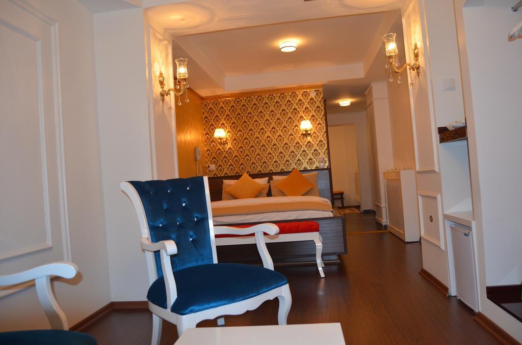 The Gala Palace Suits Kars Værelse billede